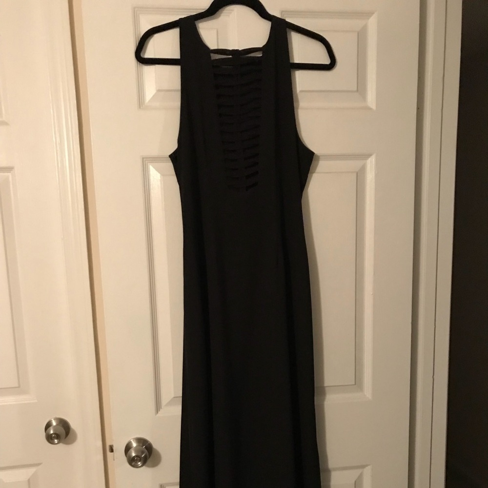 new - no tags black dress-back detail and slit